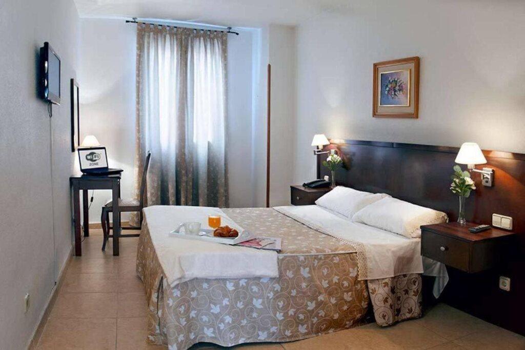 hotel image 9