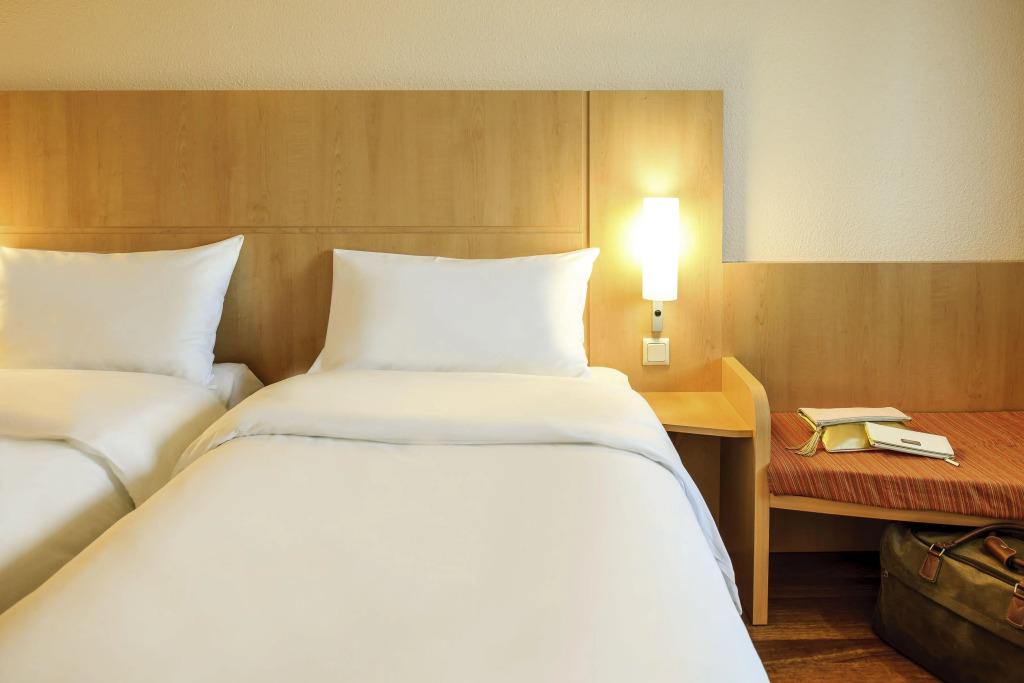 hotel image 16