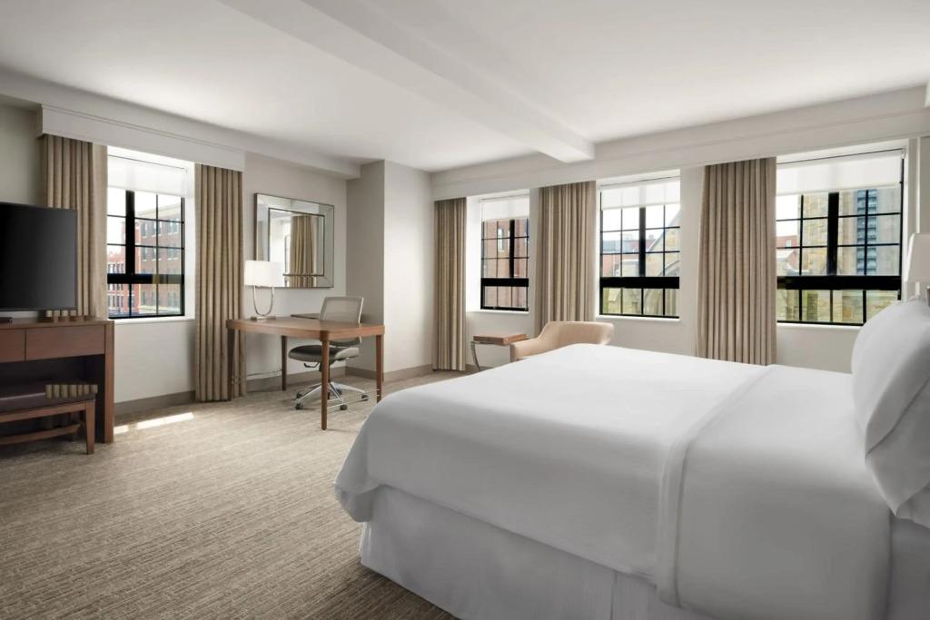 hotel image 16