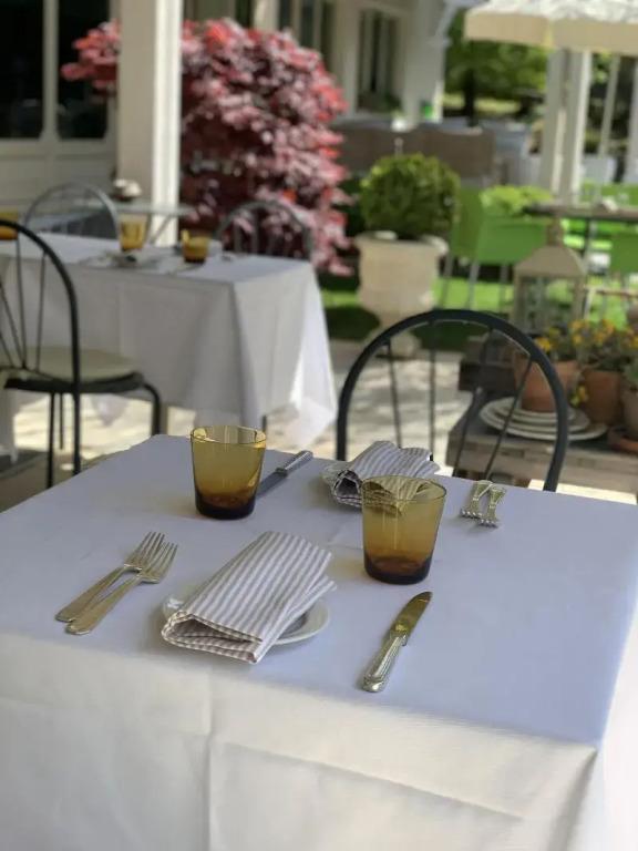 hotel image 9