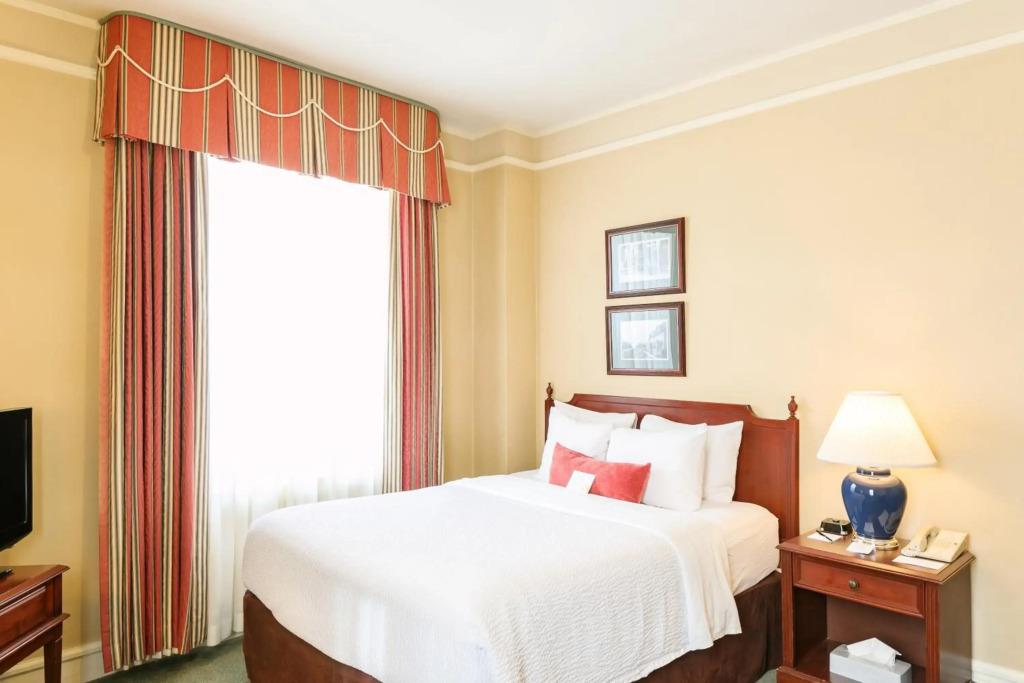 hotel image 9