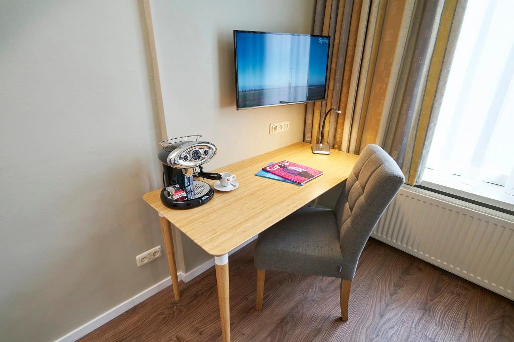 hotel image 12