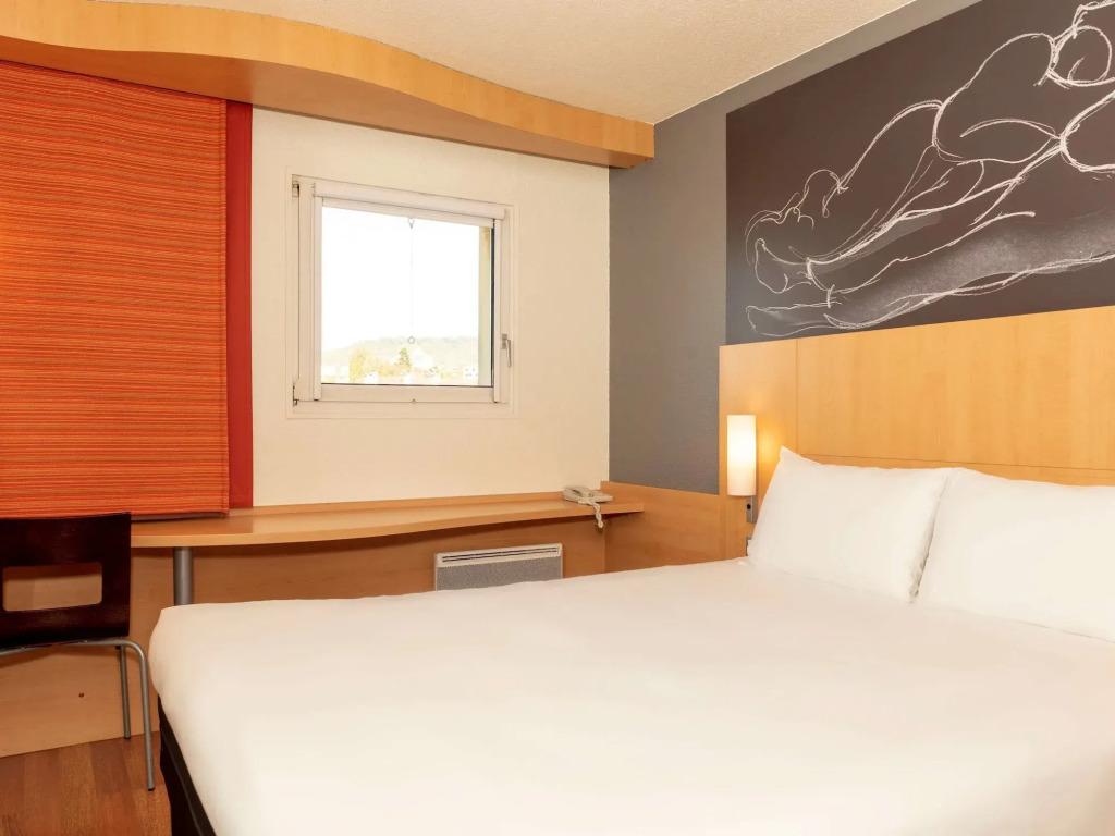 hotel image 16