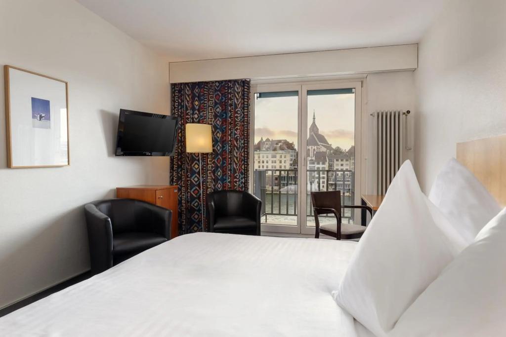 hotel image 9