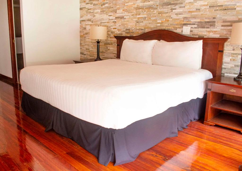 hotel image 12