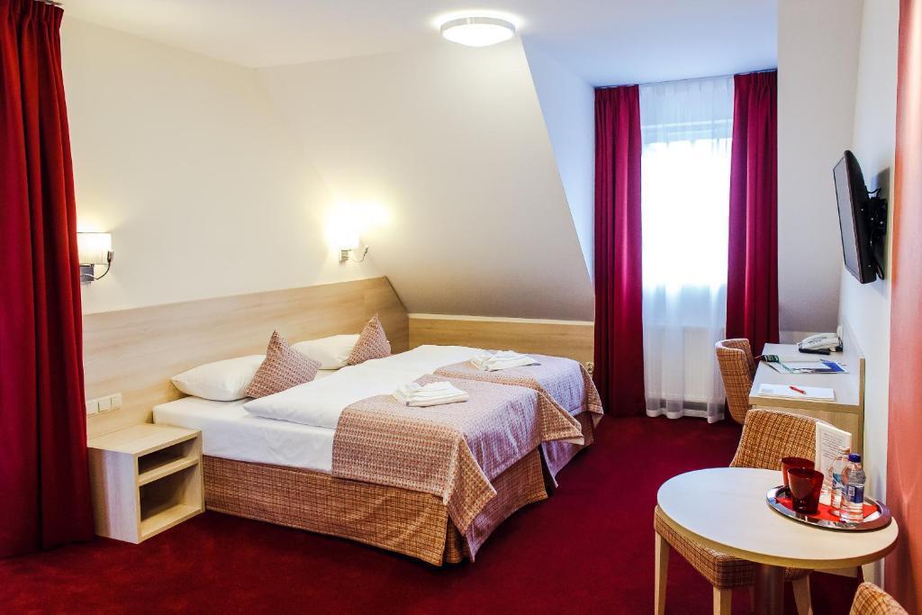 hotel image 10