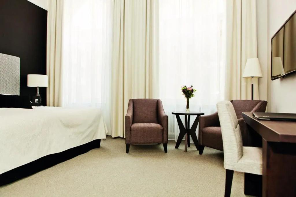 hotel image 39