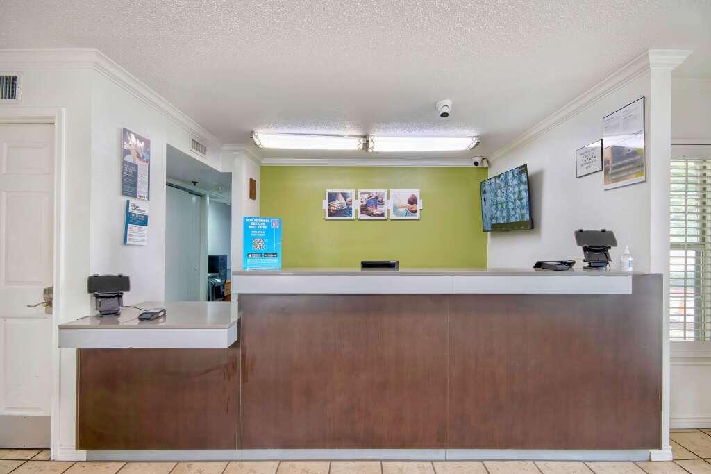 hotel image 16