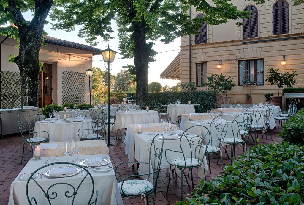 hotel image 12