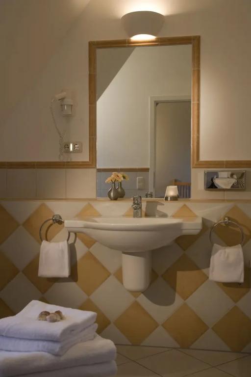 hotel image 16