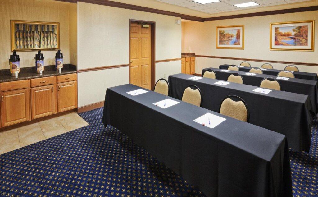hotel image 12