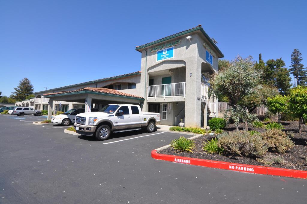 hotel image 10