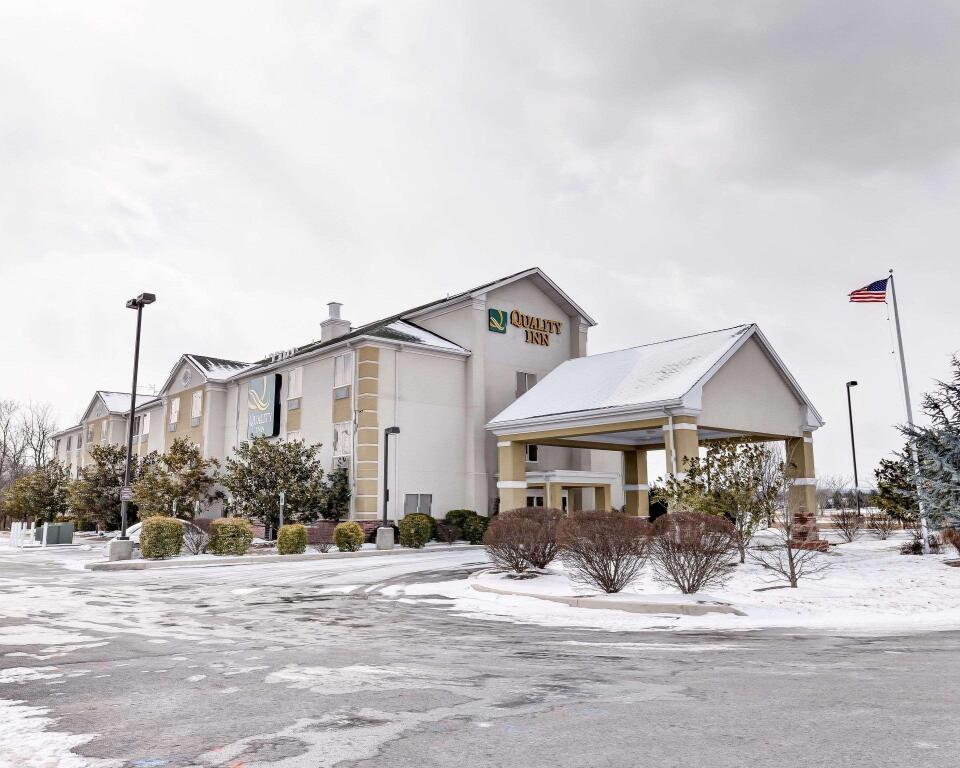 hotel image 10