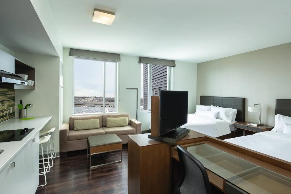 hotel image 10