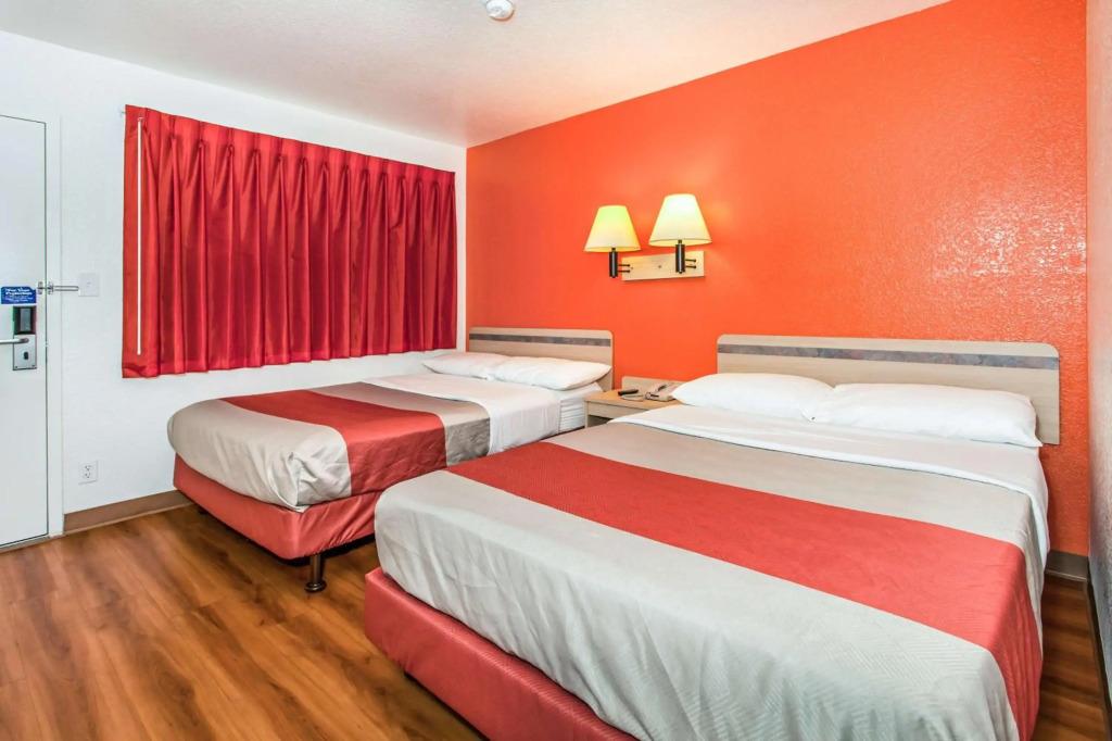 hotel image 8