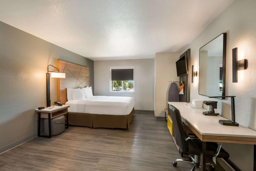 hotel image 9