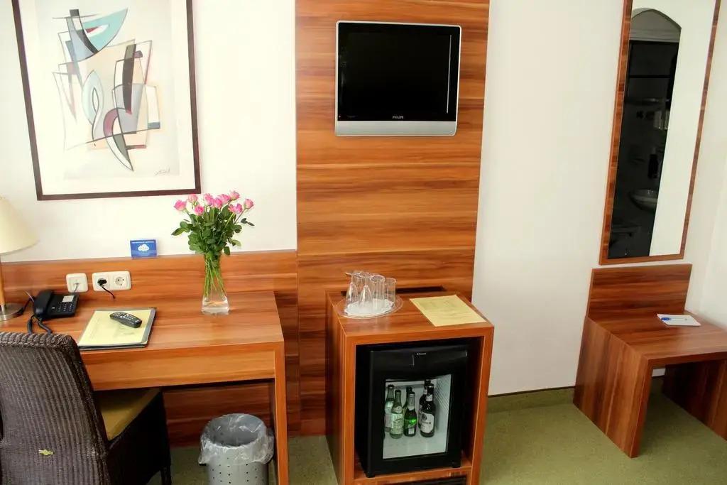 hotel image 12