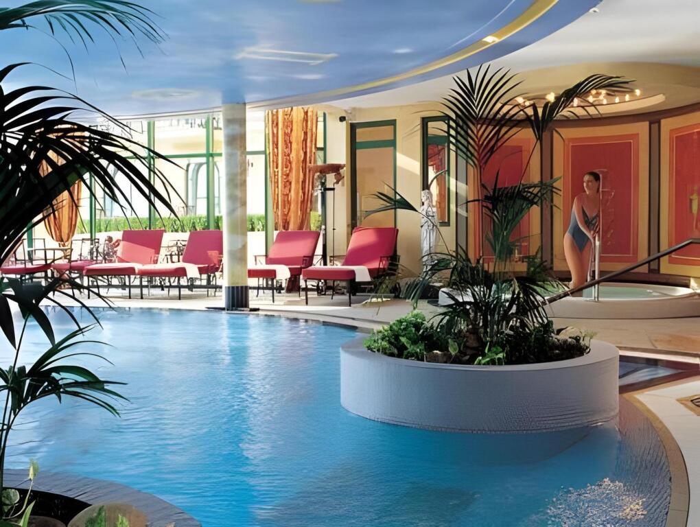 hotel image 18