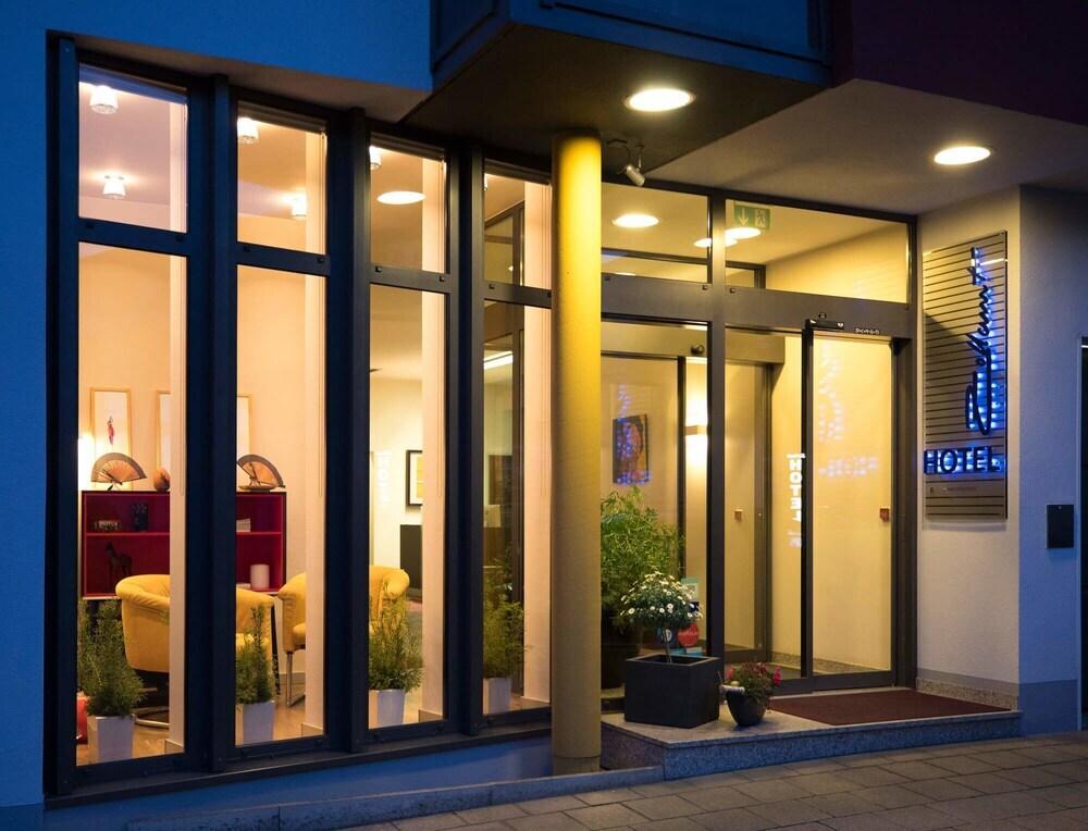 hotel image 8