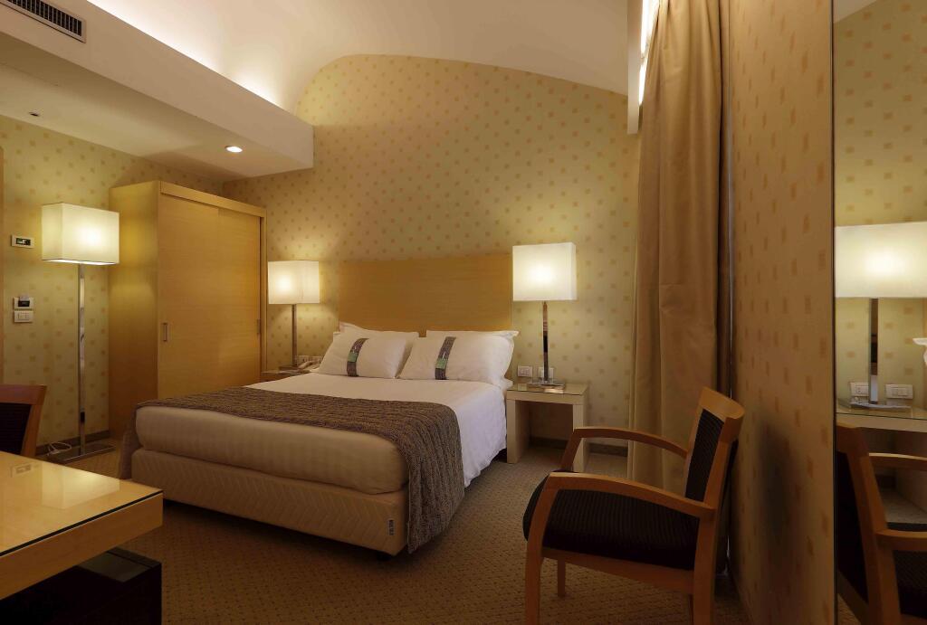 hotel image 18