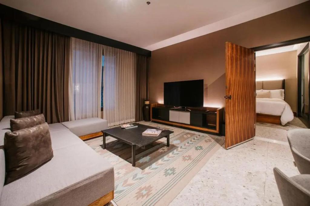 hotel image 10