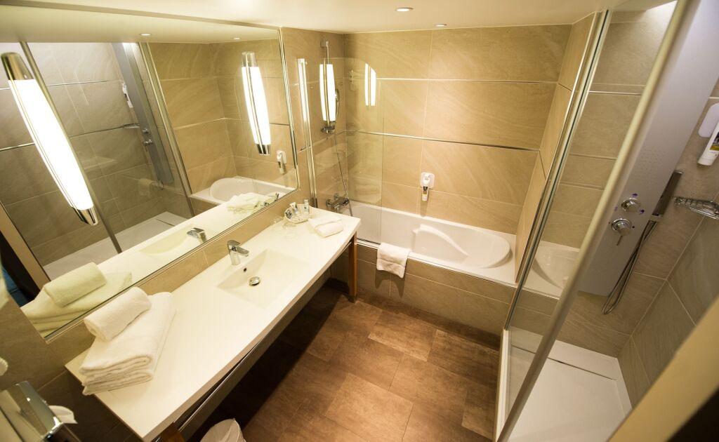 hotel image 13