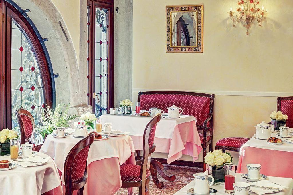 hotel image 9