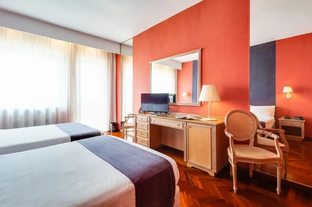 hotel image 9