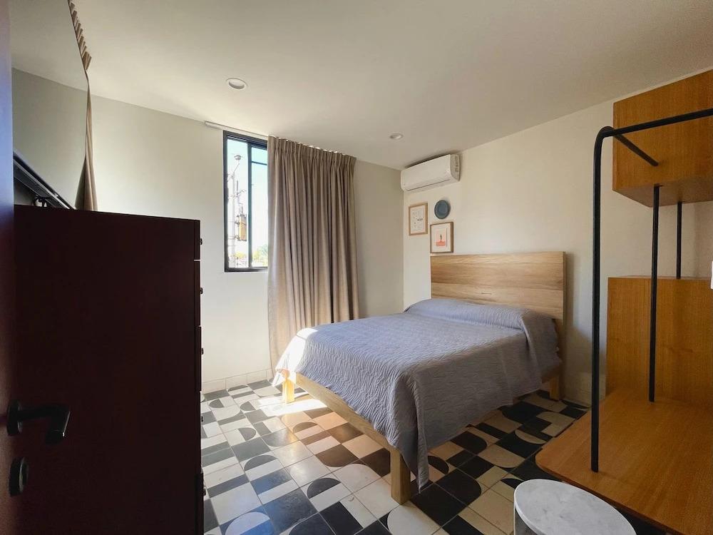 hotel image 12