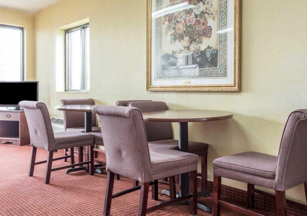 hotel image 12