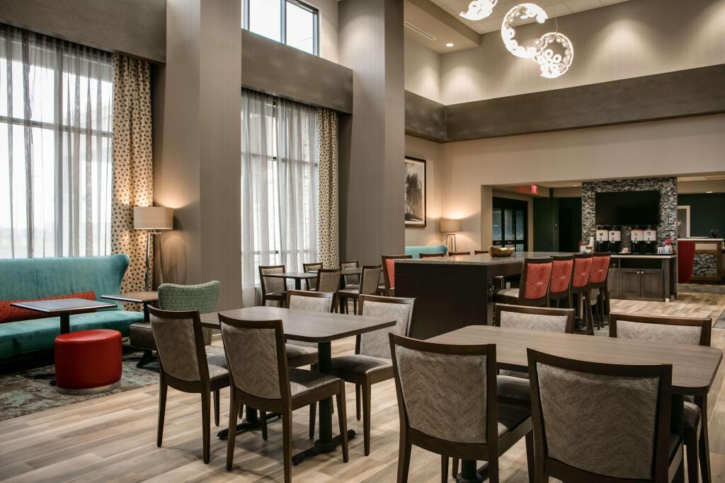 hotel image 16