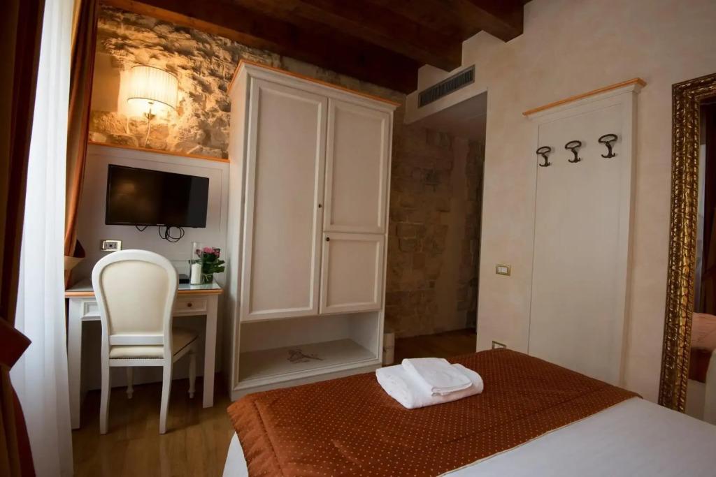 hotel image 35