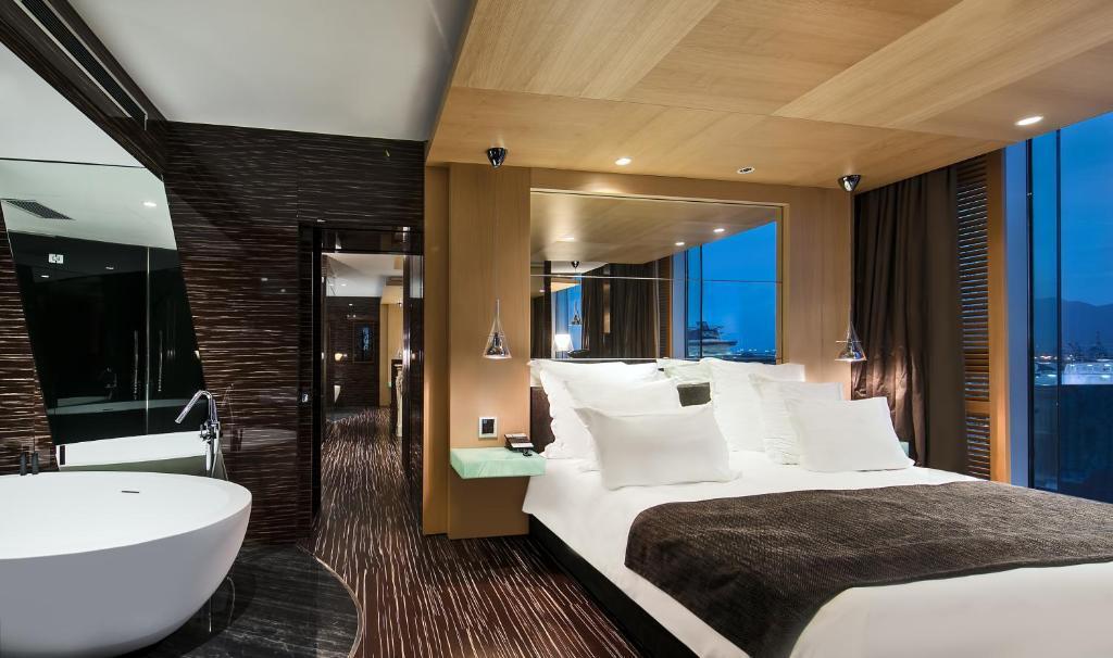 hotel image 12