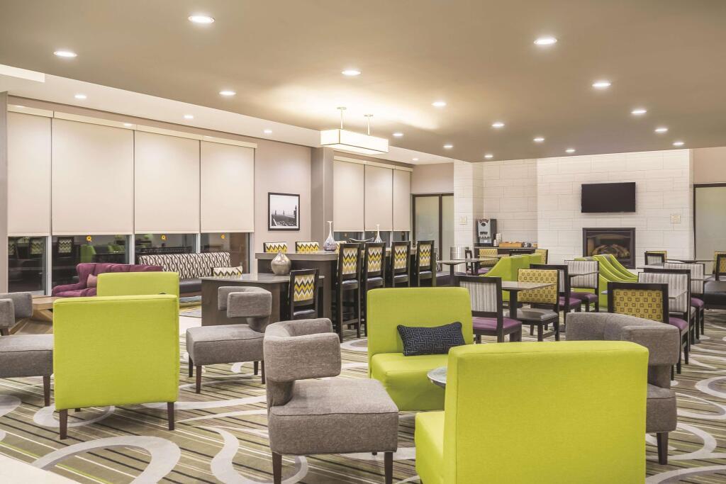 hotel image 7