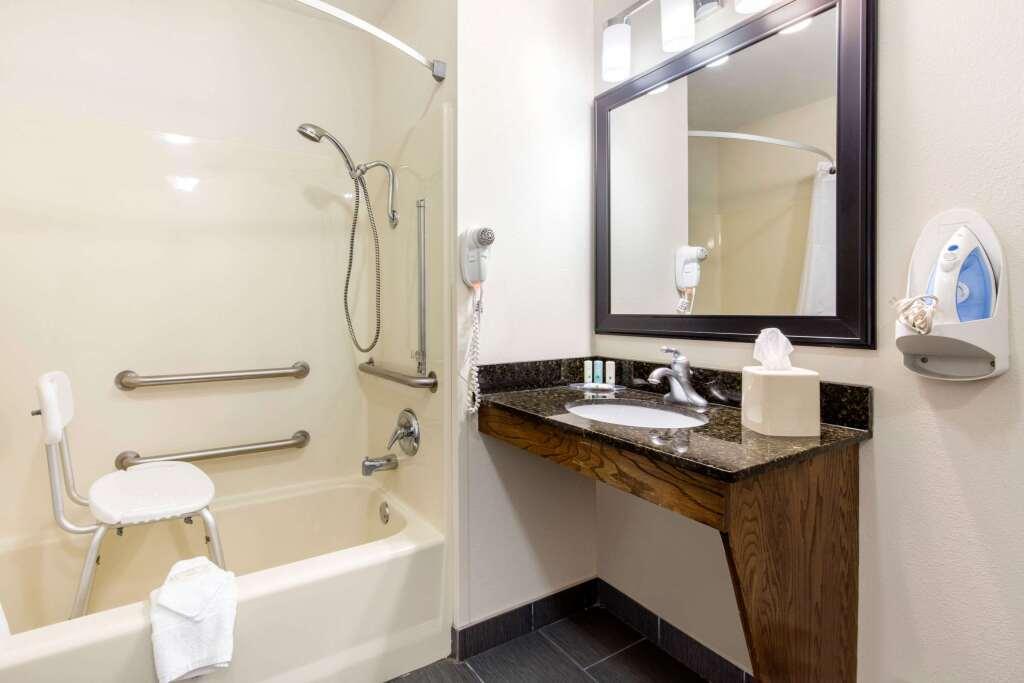 hotel image 16