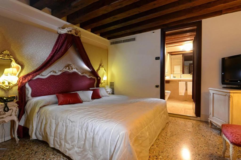hotel image 38