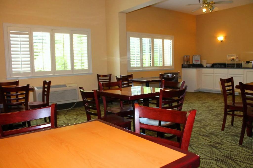 hotel image 8
