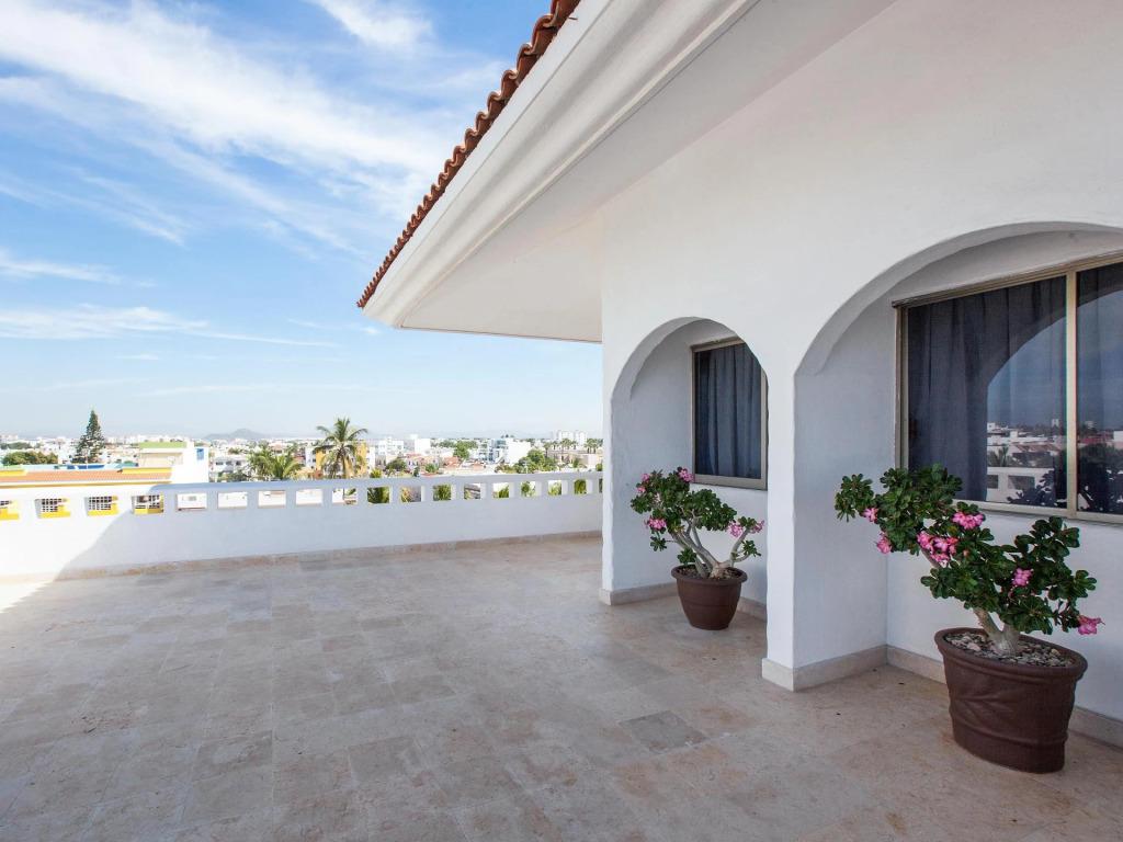 hotel image 32