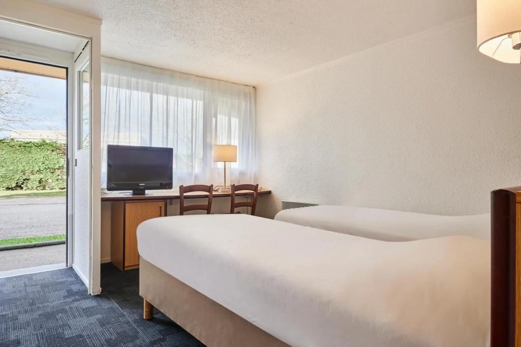 hotel image 8