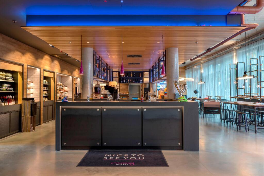 hotel image 12