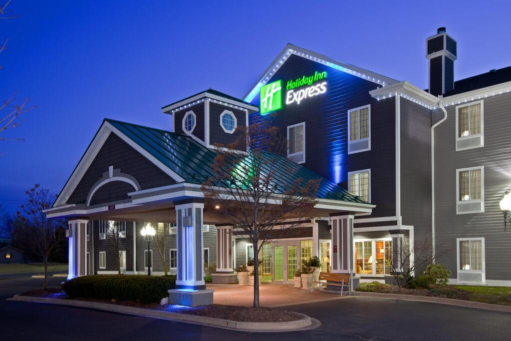hotel image 12