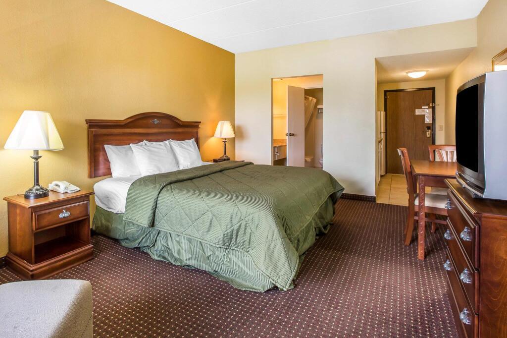 hotel image 10
