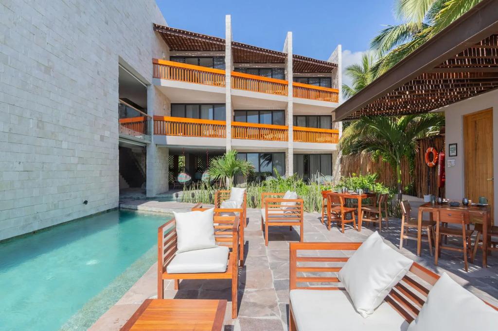 hotel image 11