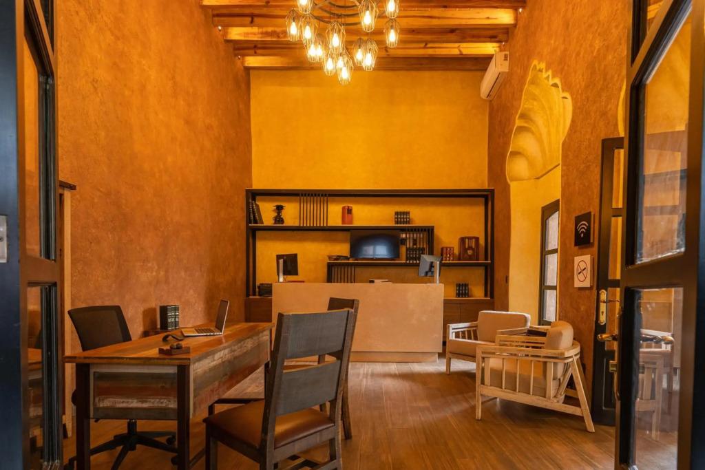 hotel image 12