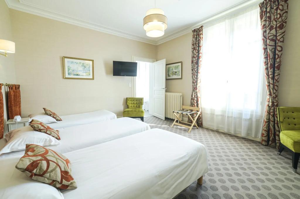 hotel image 13