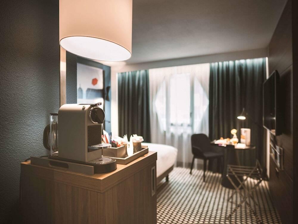 hotel image 10
