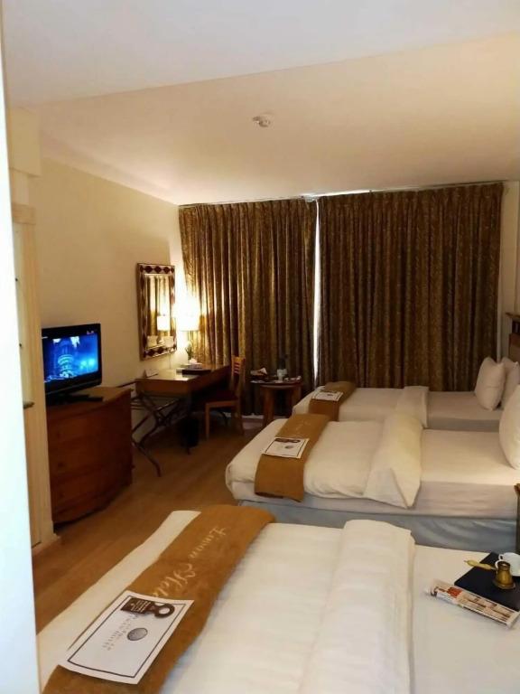 hotel image 13