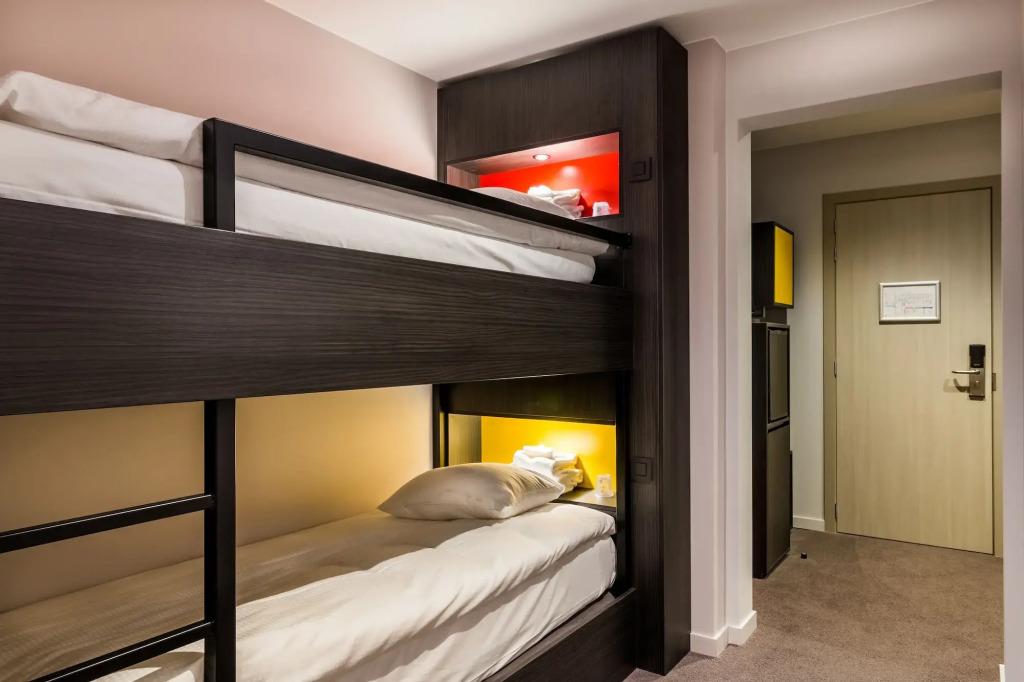 hotel image 10