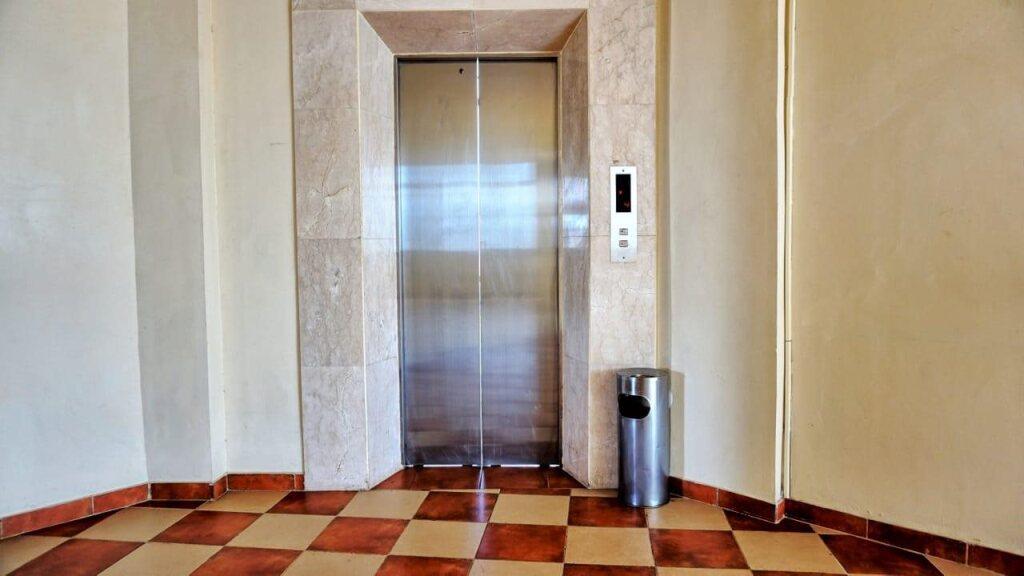 hotel image 12