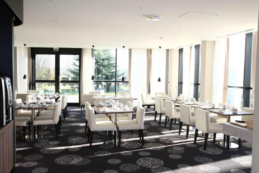 hotel image 35